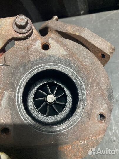Турбина правая Land Rover Range Rover L322