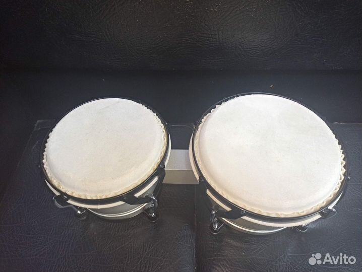 Бонги со стойкой