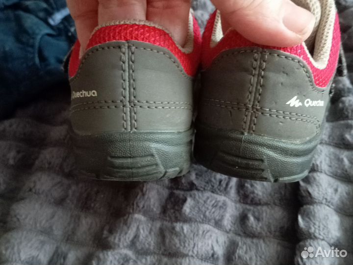 Кроссовки детские