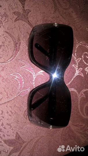 Очки солнцезащитные