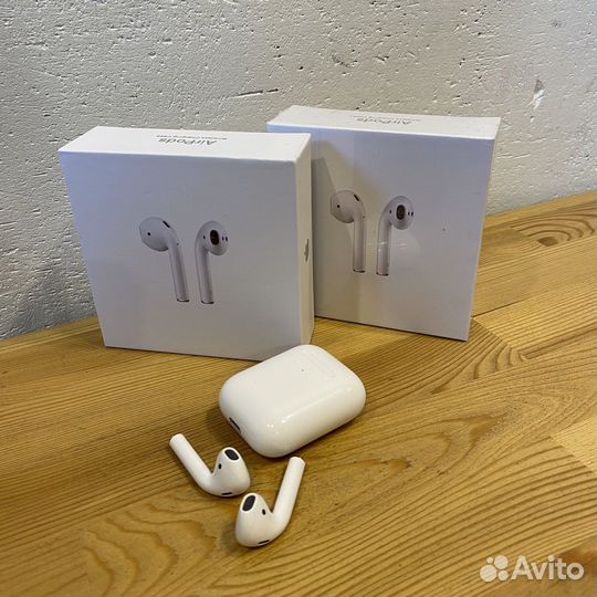 Apple AirPods 2