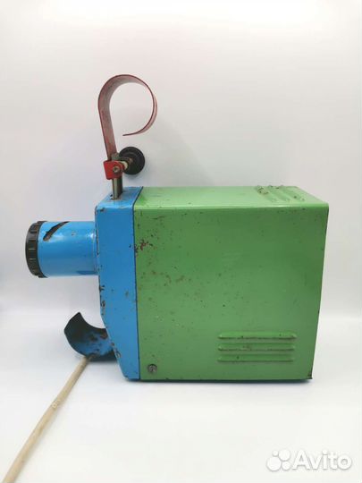 Фильмоскоп диапроектор Экран Луч СССР Рабочий