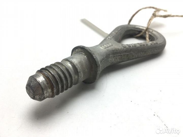 Крюк буксировочный Audi A6 4F2 BDW 2007