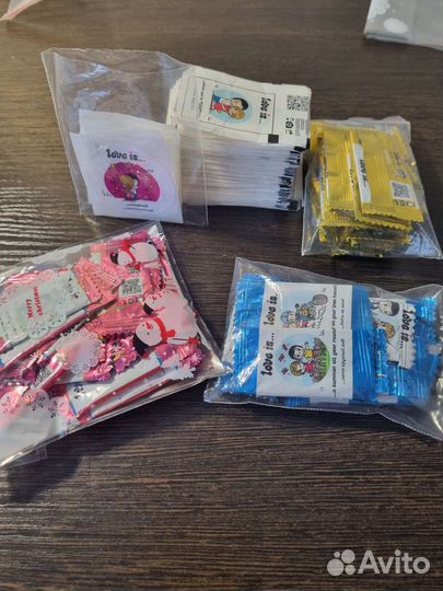 Вкладыши love is