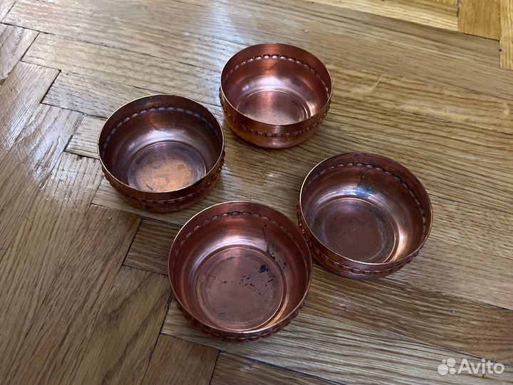 Чашечка металлическая