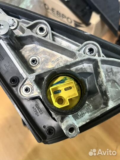 Зеркало в сборе левое f15 f26