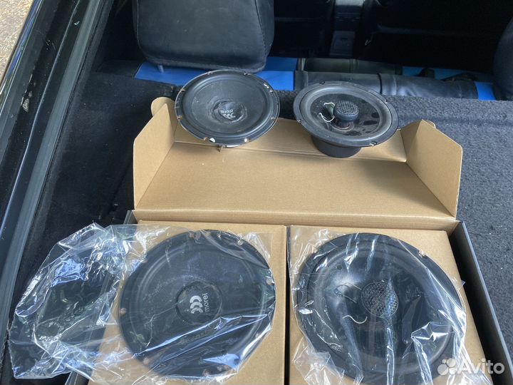 Магнитола и динамики