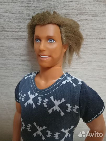 Кукла Кен из 90-х