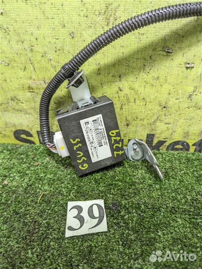 Блок иммобилайзера Toyota Harrier GSU35 2GR-FE