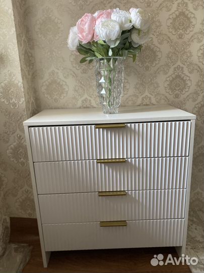 Комод белый новый