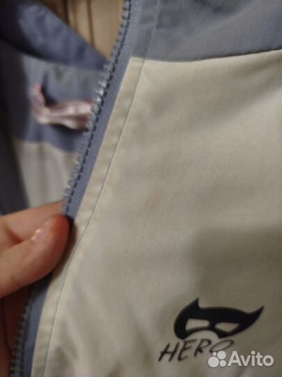 Ветровка женская