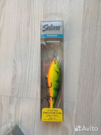 Воблер Salmo Floating Executor 9SR