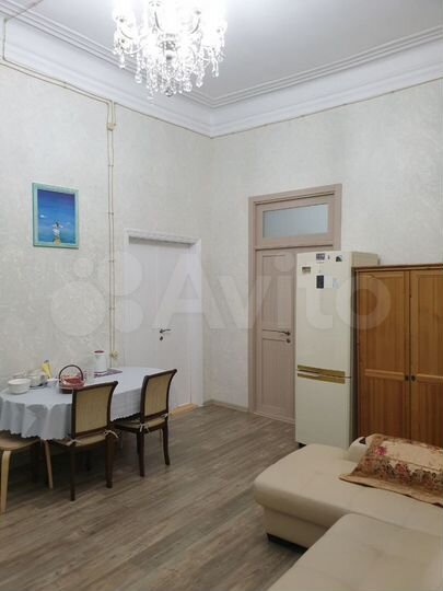 2-к. квартира, 50 м², 2/3 эт.