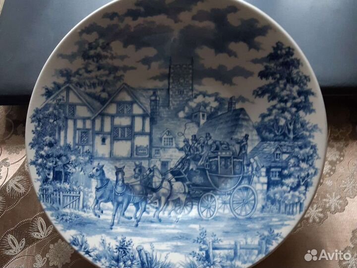 Тарелка на стену и коллекционная тарелка