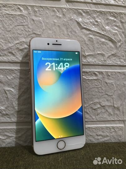 iPhone 8, 64 ГБ