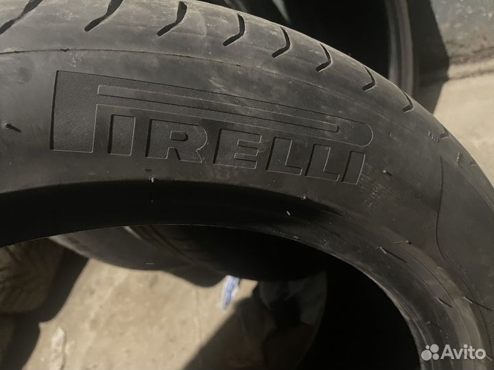 Pirelli P Zero 245/45 R19