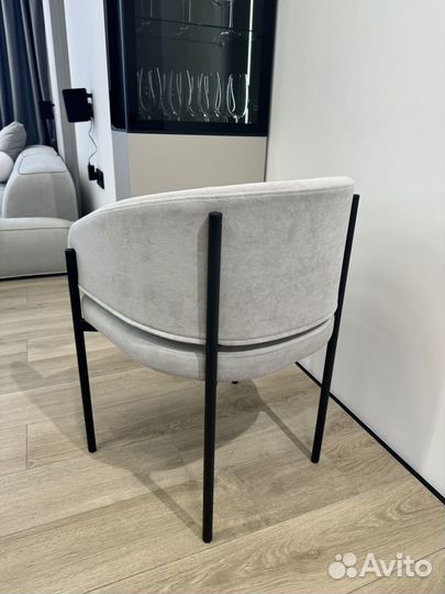 Стул кухонный