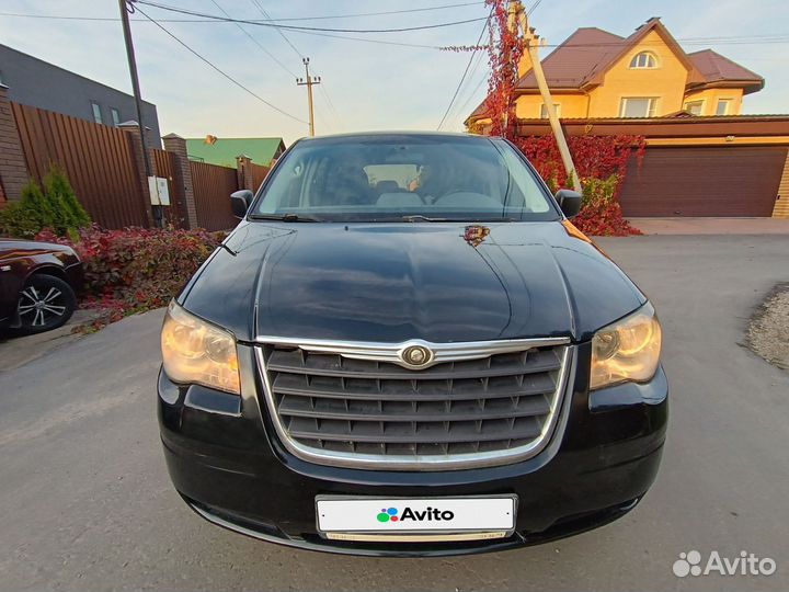 Chrysler Town & Country 3.3 AT, 2007, 170 000 км