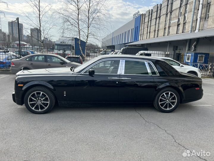 Rolls-Royce Phantom 6.8 AT, 2004, 71 750 км