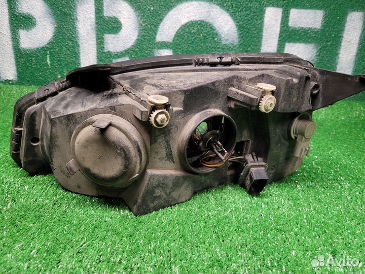 Фара правая Лада Калина 1