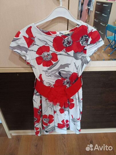 Платья для девочки на 6,7 лет