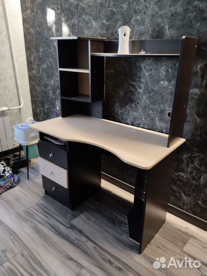 Компьютерный стол бу