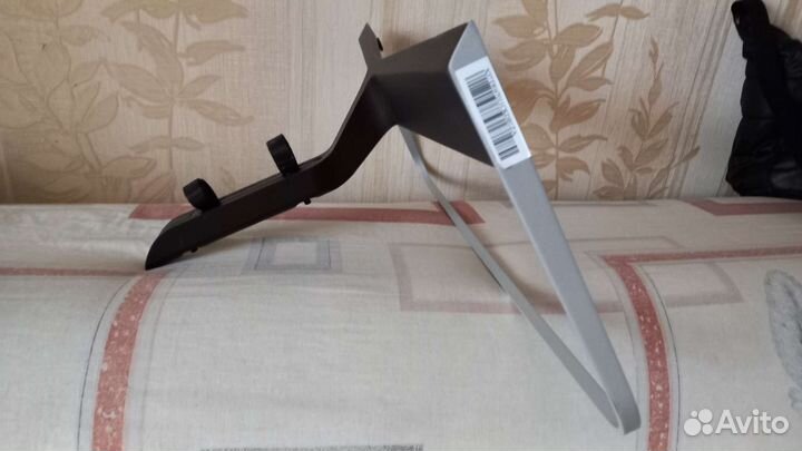 Кронштейн - подставка для телевизора