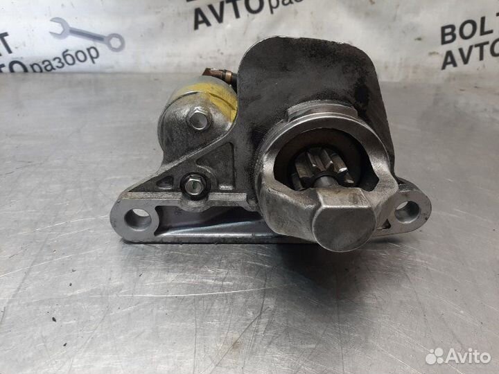 Стартер Nissan Serena C26 MR20DD 2015