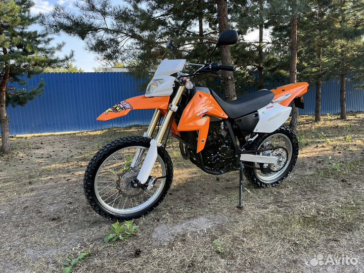 Stels 400 Enduro