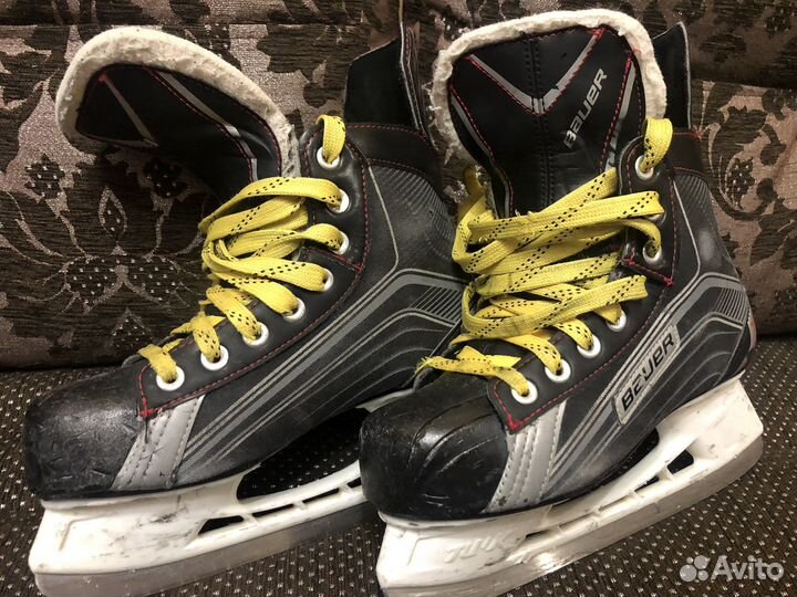 Хоккейные коньки bauer 38,5 размер