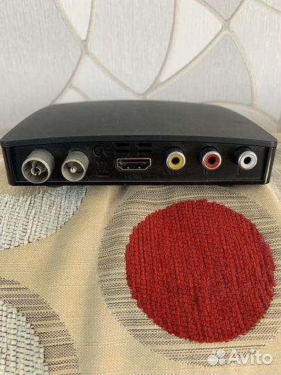 Цифровая тв приставка Sky Vision T2202