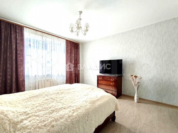 3-к. квартира, 120 м², 7/14 эт.