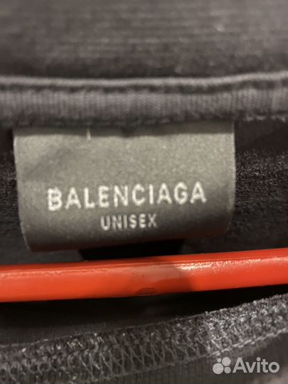 Balenciaga round metal на руках