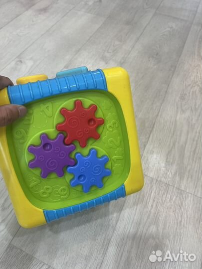 Развивающие игрушки для малышей