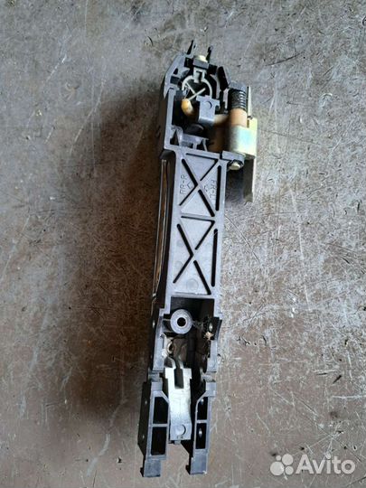 Ручка двери задняя правая Nissan Fuga