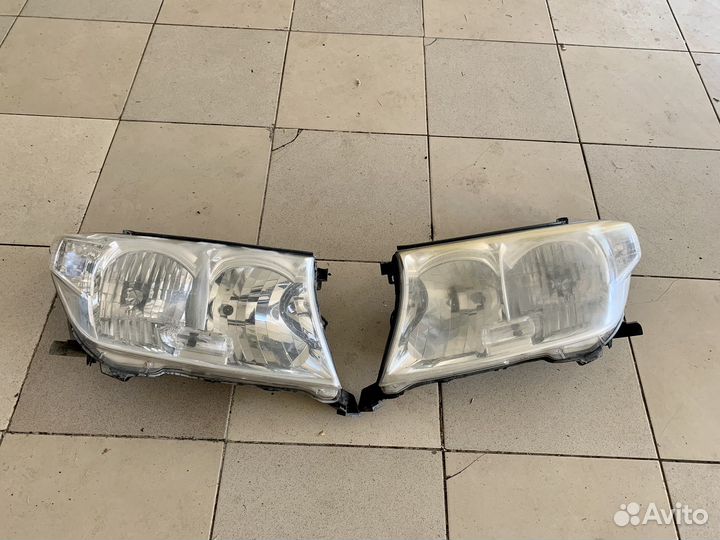 Фары Toyota land cruiser 200