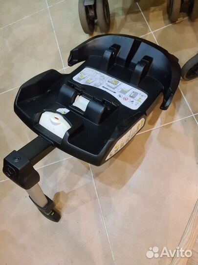 Коляска автокресло doona с базой isofix
