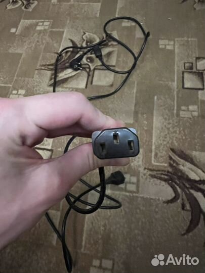 Кабель питания для компьютера / монитора