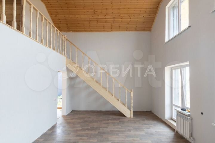 Дом 129 м² на участке 7,6 сот.