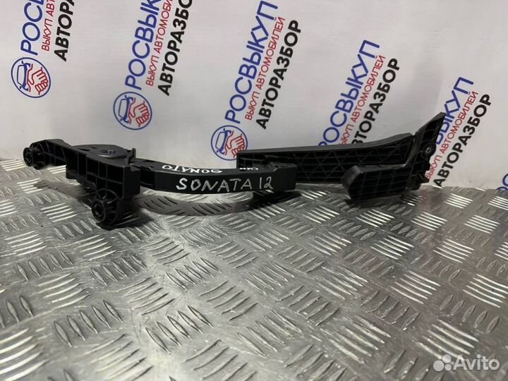 Педаль газа Hyundai Sonata 6 YN