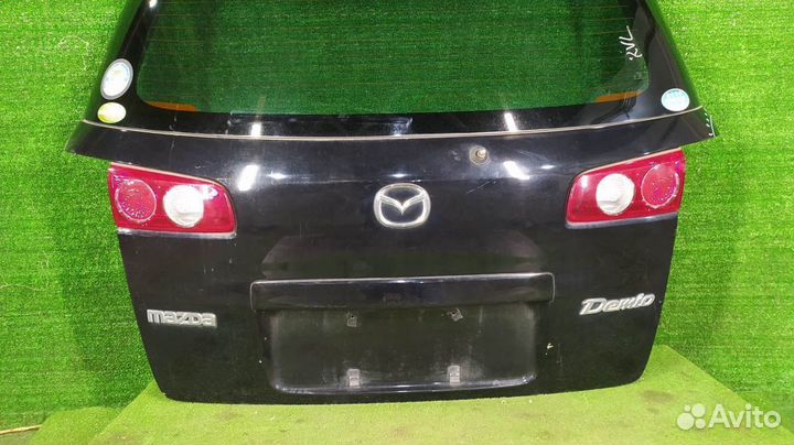 Дверь багажника Mazda Demio DY 04-07 в.P4420 черна