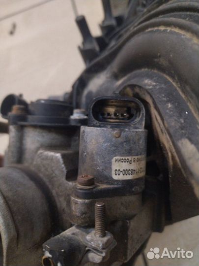 Коллектор впускной Ваз LADA Kalina 21183 2010