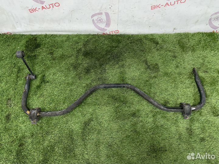 Задний стабилизатор Cadillac Escalade GMT900