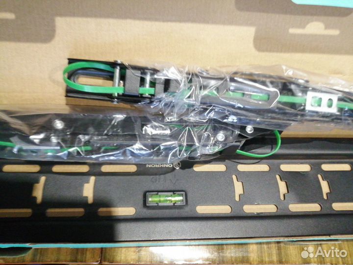 Кронштейн на стену onkron TM6