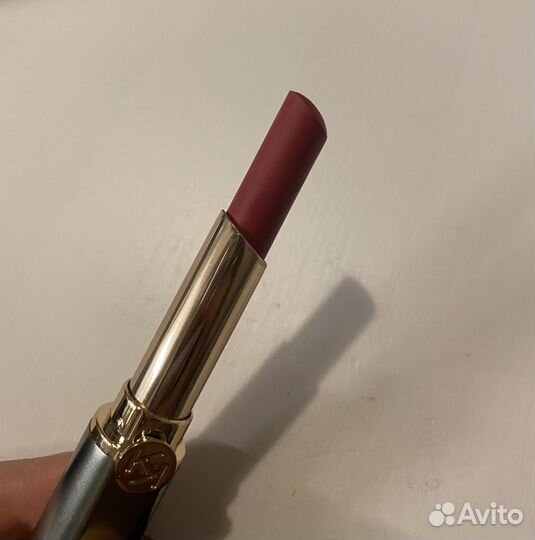 Помада kiko unlimited stylo