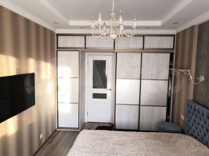 2-к. квартира, 60 м², 4/21 эт.