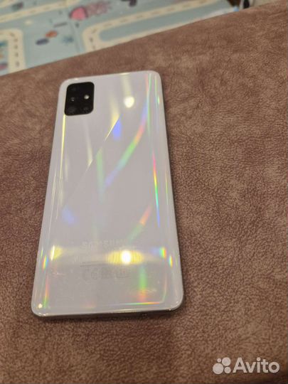 Телефон Samsung Galaxy A51 64gb