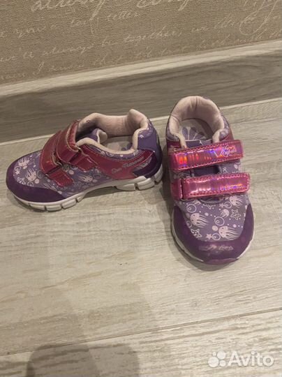 Кроссовки kapika 24