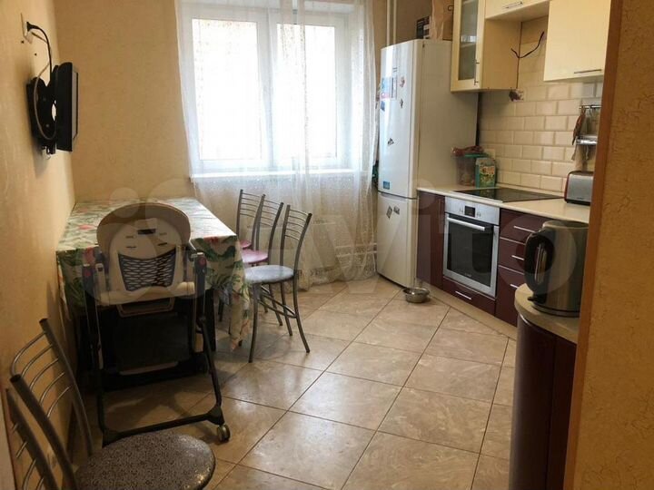 2-к. квартира, 67 м², 10/17 эт.