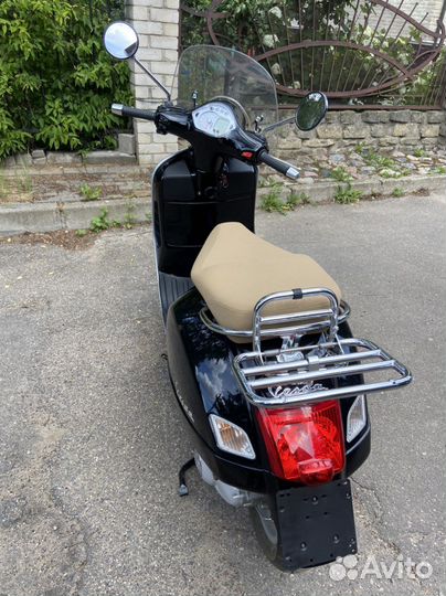 Piaggio vespa GTS 250